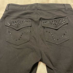 Black stretch cotton jegging size 4 w rhinestone